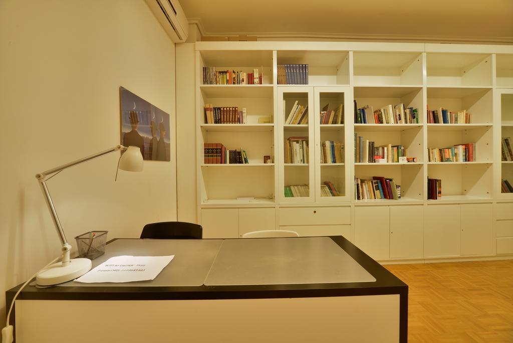 Architect Designer'S Apartment In Kolonaki Athens Exterior photo